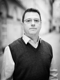 Tamás Székely